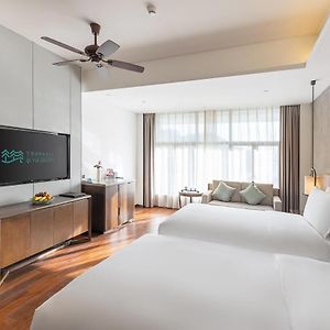 Deluxe Double Room Two Double Beds